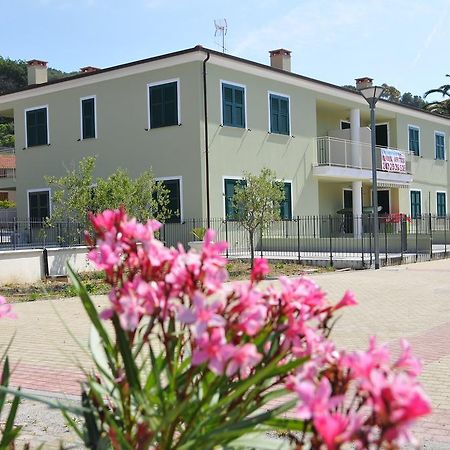Villaggio La Piana Cervo Buitenkant foto